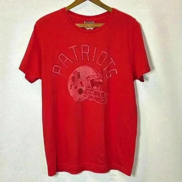 Vintage Style New England Patriots  T-Shirt Made in the USA 100% Cotton Football - Picture 1 of 7
